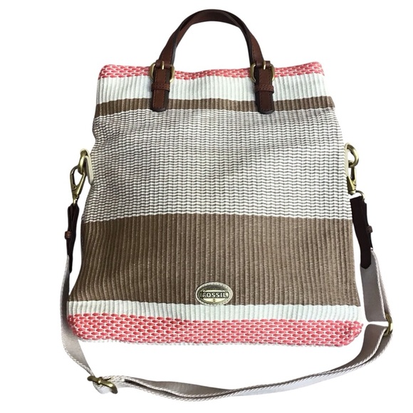 Fossil Explorer Foldover Straw and Leather Messenger Crossbody Tote Bag - Picture 2 of 10